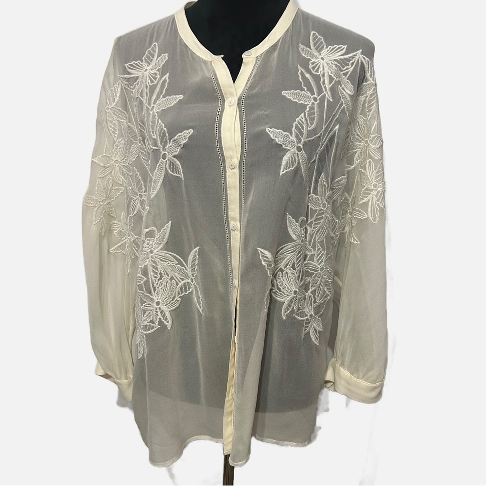 Sundance Women’s Silk Top Embroidered Floral Large Sz L Ivory Button Up FLAW